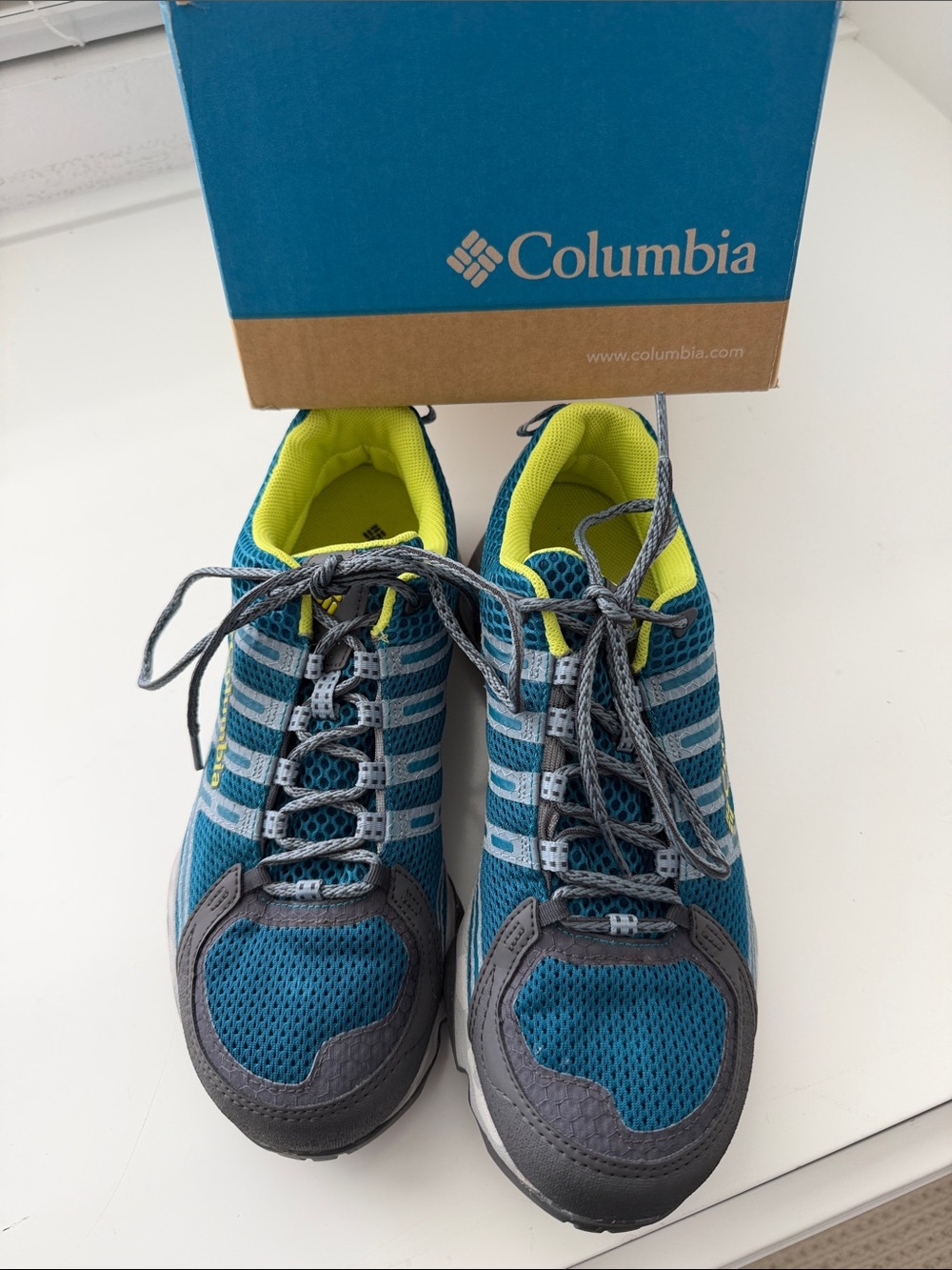 Columbia Blue and Gold Women's Trail Hiking Shoes Size 9